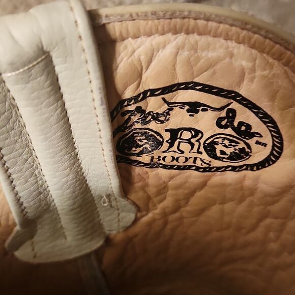 Dos De Oro Women's White Leather Western Boots w/ Gold Stitch Detailing Size 6 - Picture 13 of 14